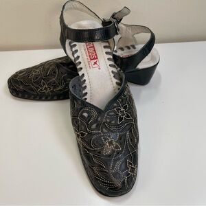 Pikolinos Black Leather Floral Cutout Low Wedge Sandals Boho Comfort Size 5 US